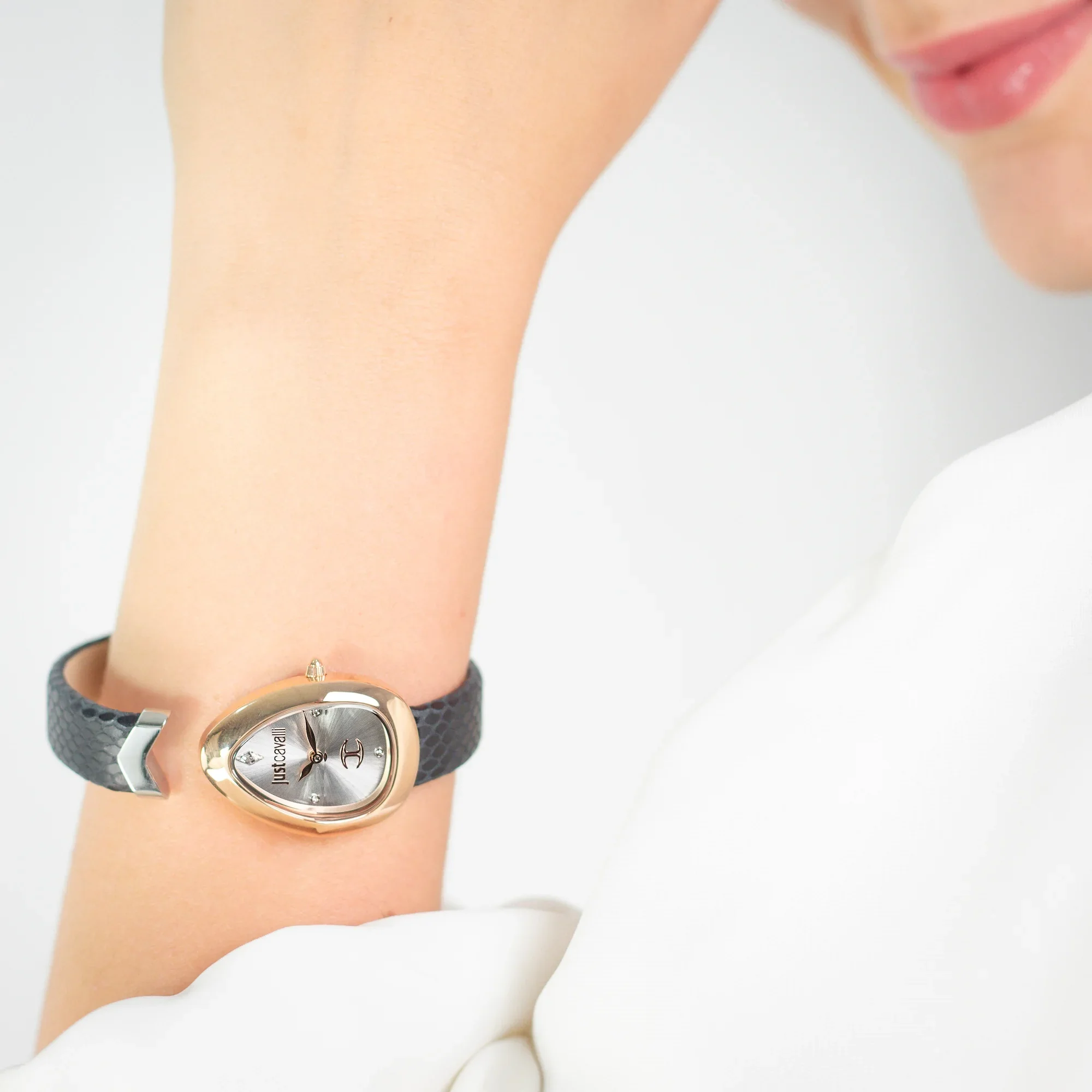 Diversa Snake Black Rose Gold - Image 2