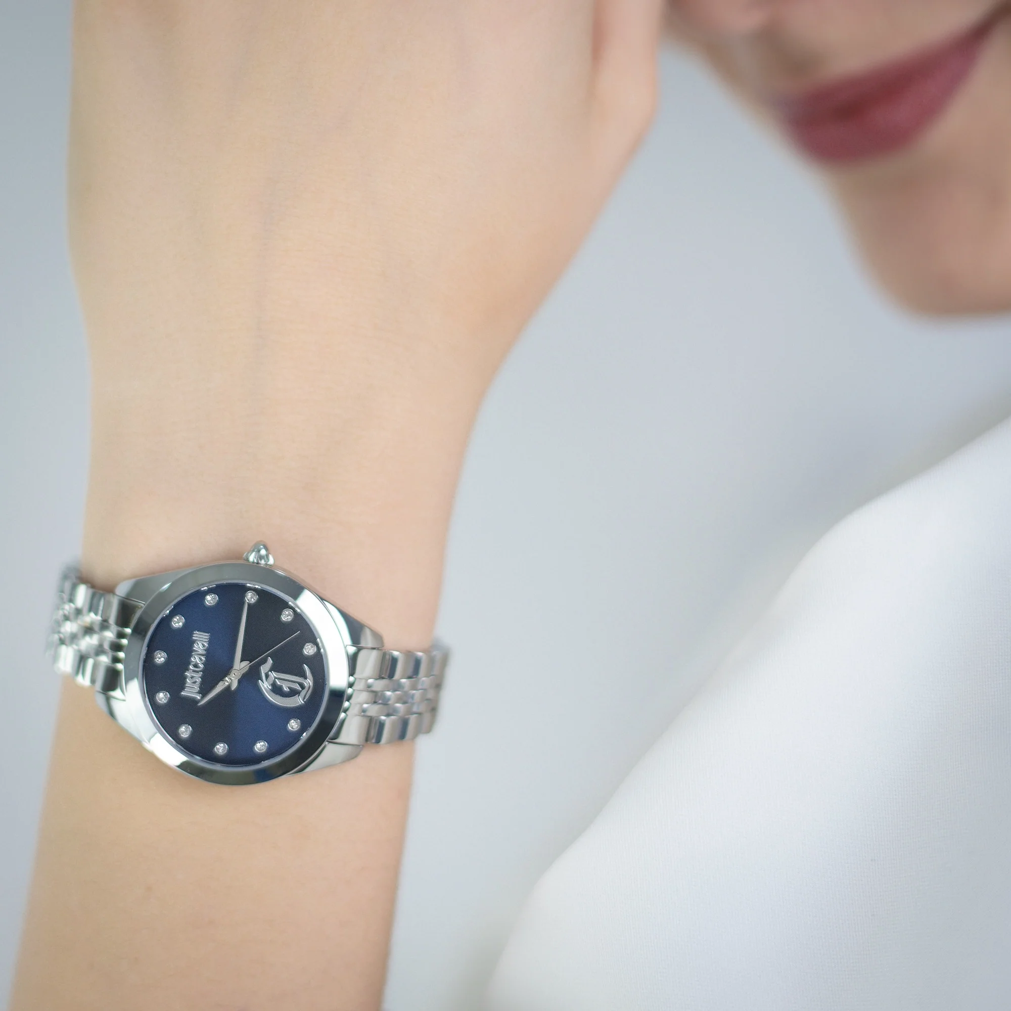 Luna Silver Blue - Image 2